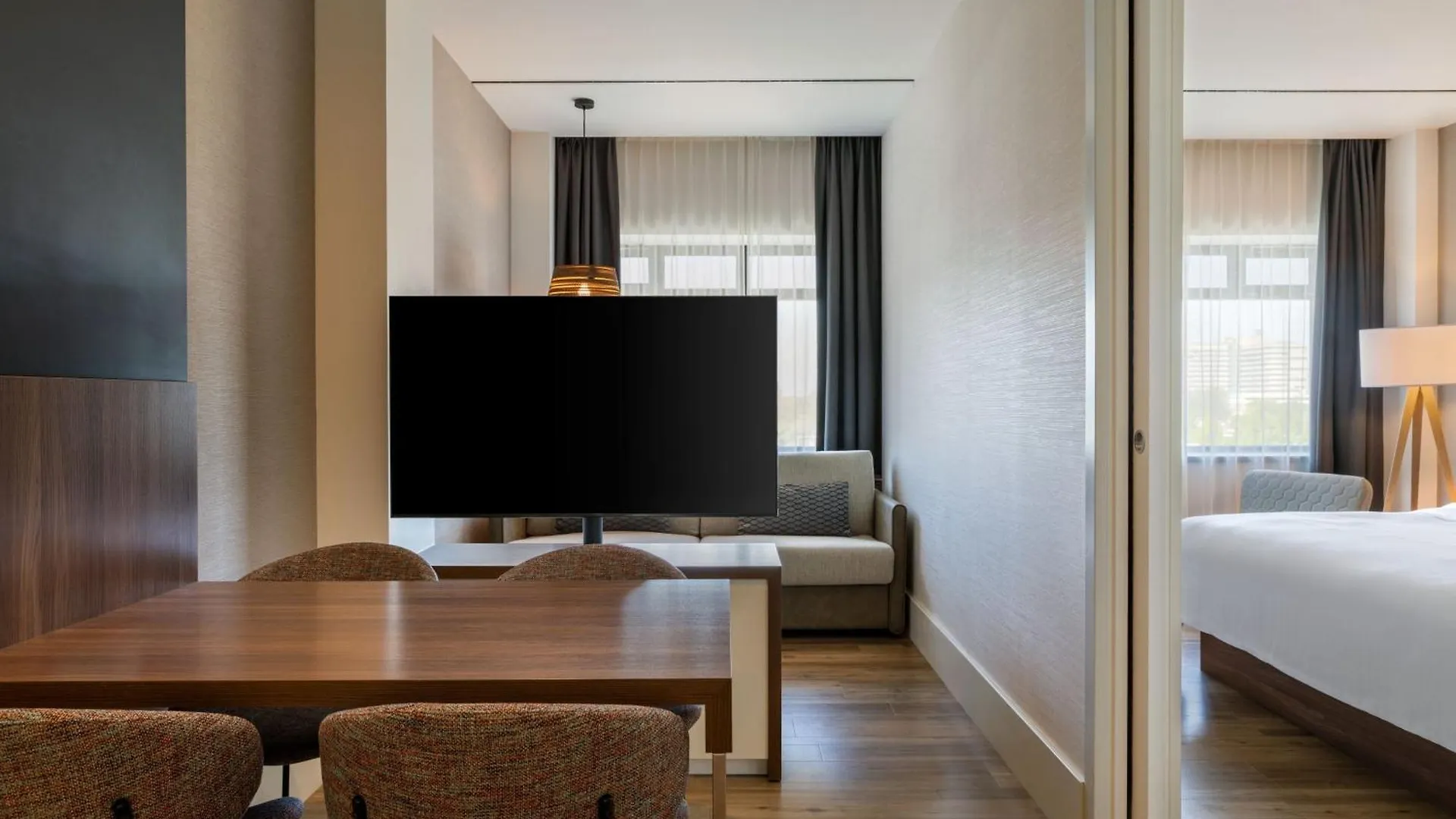 Hotel Element Amsterdam 4*,